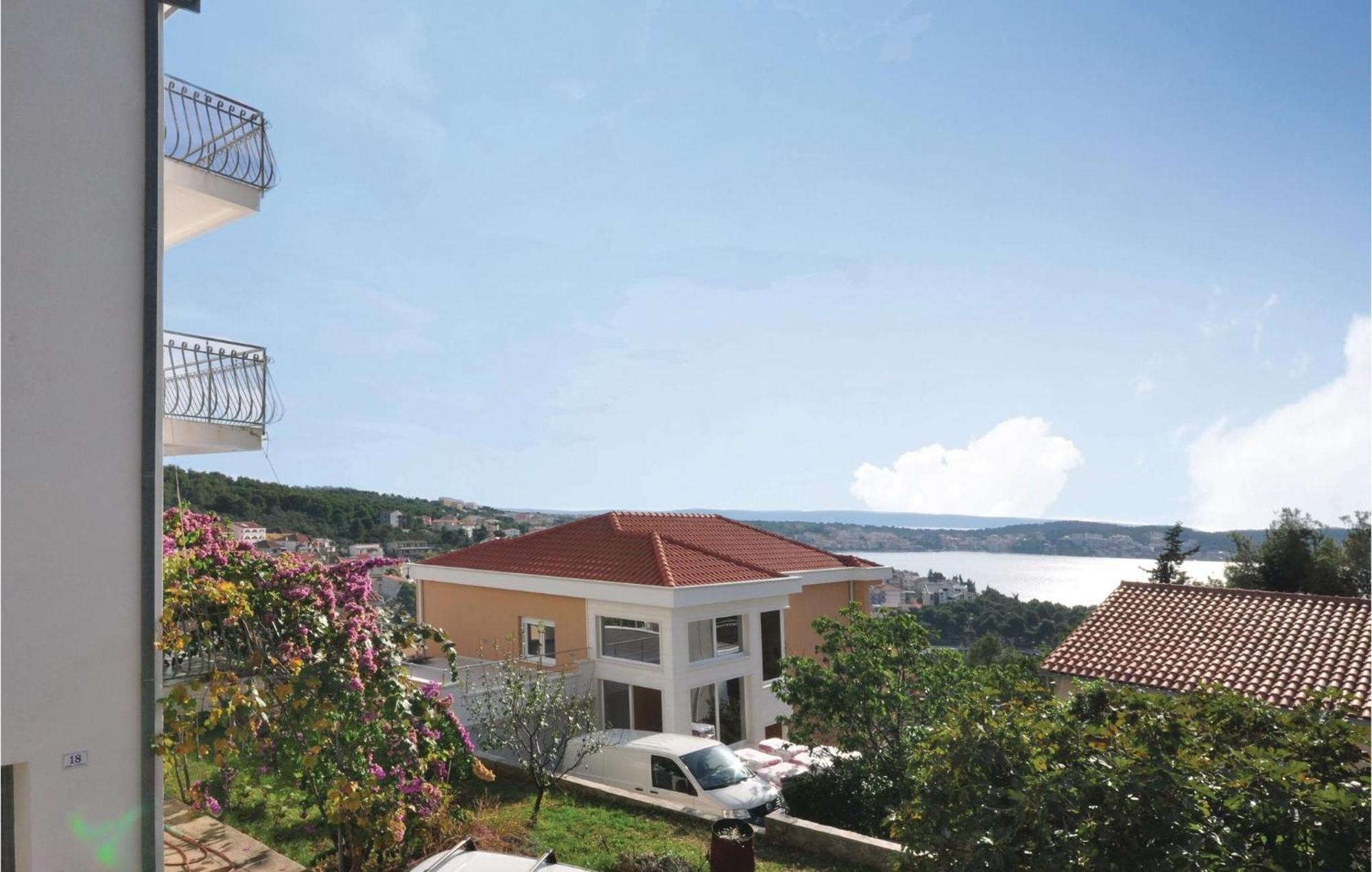 Amazing Apartment In Trogir With Kitchen Экстерьер фото